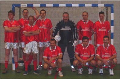 Zaalvoetbalteam 30-11-2002